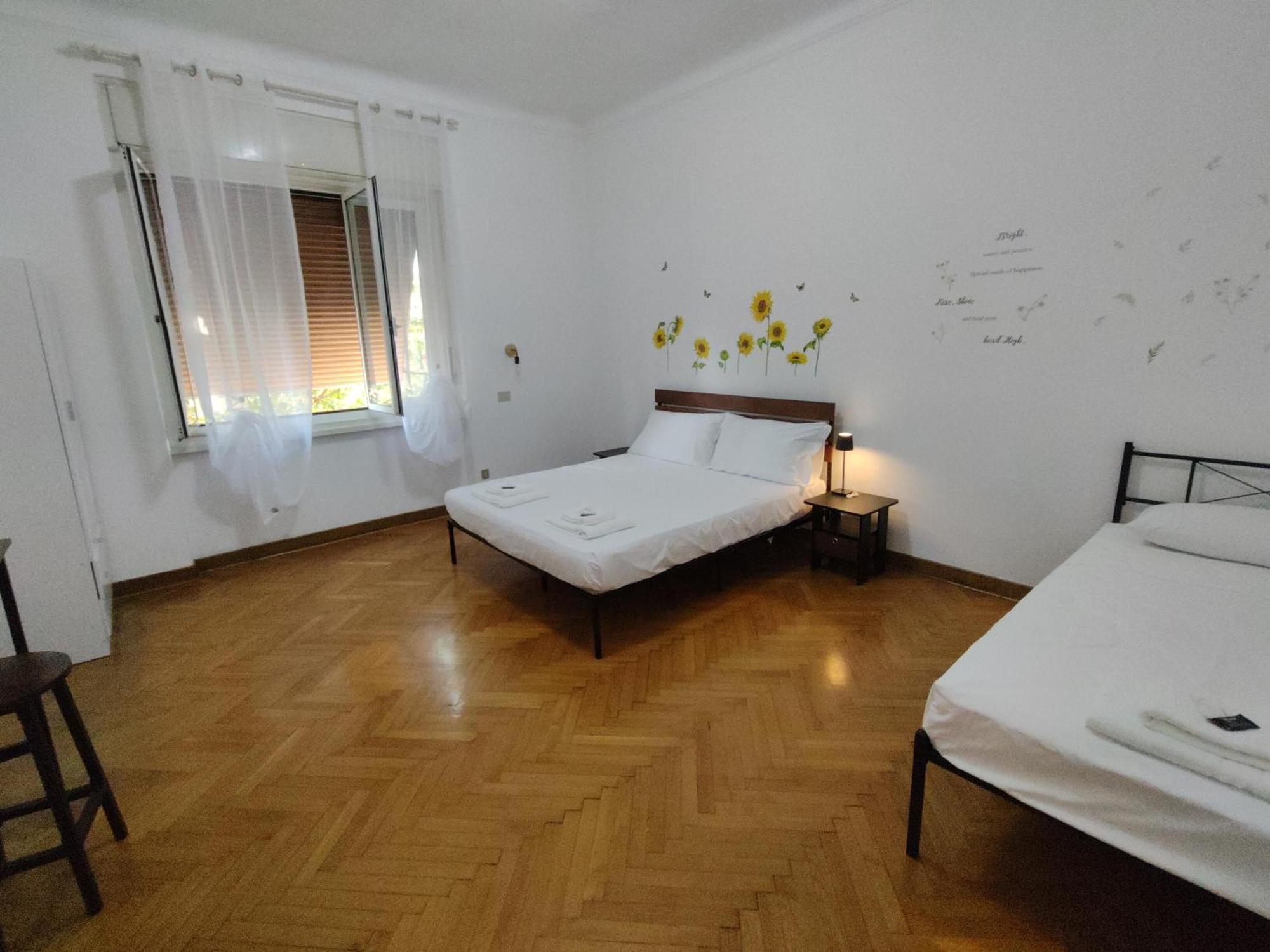 Dock Bay Lodge Hostello Trieste Eksteriør bilde
